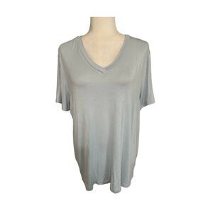 The Fifth Womens V Neck Light Blue Short Sleeve Top Medium
